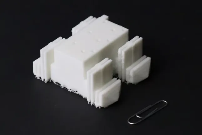 Robot 3D từ một khối lộn ngược và có thể bước ra khỏi máy in- Ảnh 1. Robot 3D từ một khối lộn ngược và có thể bước ra khỏi máy in- Ảnh 1.