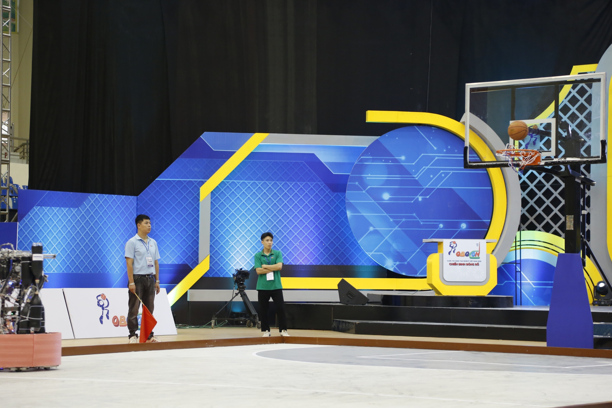 Robocon Việt Nam 2025: Các đội mạnh trở lại đầy ấn tượng tại vòng sơ tuyển- Ảnh 12. Robocon Việt Nam 2025: Các đội mạnh trở lại đầy ấn tượng tại vòng sơ tuyển- Ảnh 12.