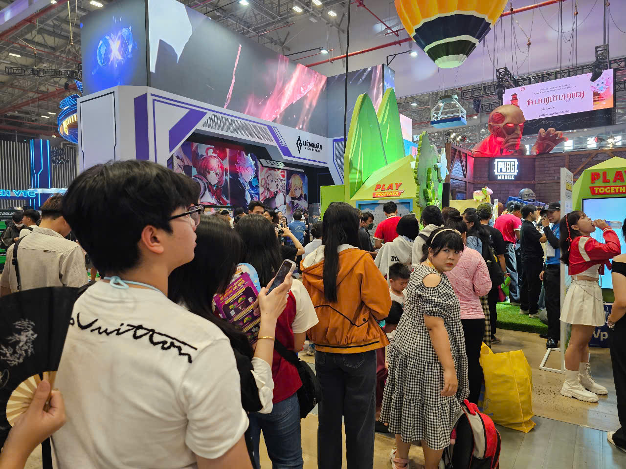 z66400573458700e68b4b499d5042fe1a2c11722f7b4a3-174823746039355223404 Hàng ngàn game thủ tụ hội tại sự kiện game lớn nhất Việt Nam năm 2025 - Ảnh 5.