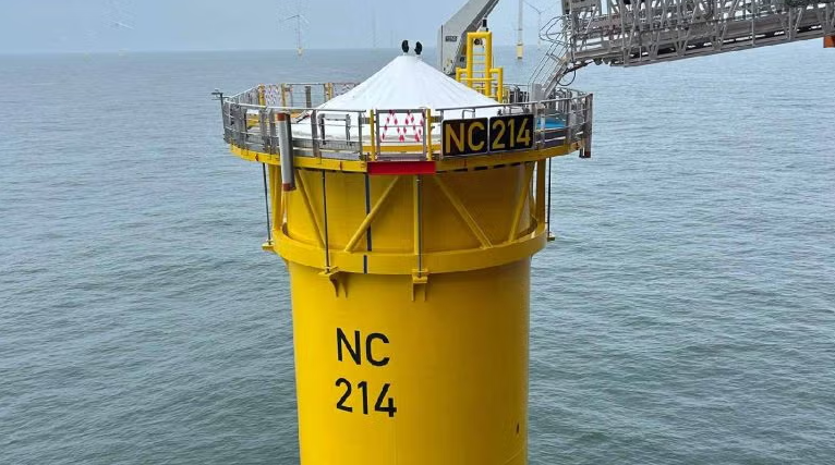 du-an-dien-gio-ngoai-khoi-nordseecluster-tien-trien-voi-viec-lap-dat-coc-mong-turbine-dau-tien-ngoai-khoi-bien-bac-o-duc-ns-energy-1753799124118400886089 Bước đầu tiên đặt nền móng cho trang trại điện gió ngoài khơi khổng lồ 1,6 GW - Ảnh 2.