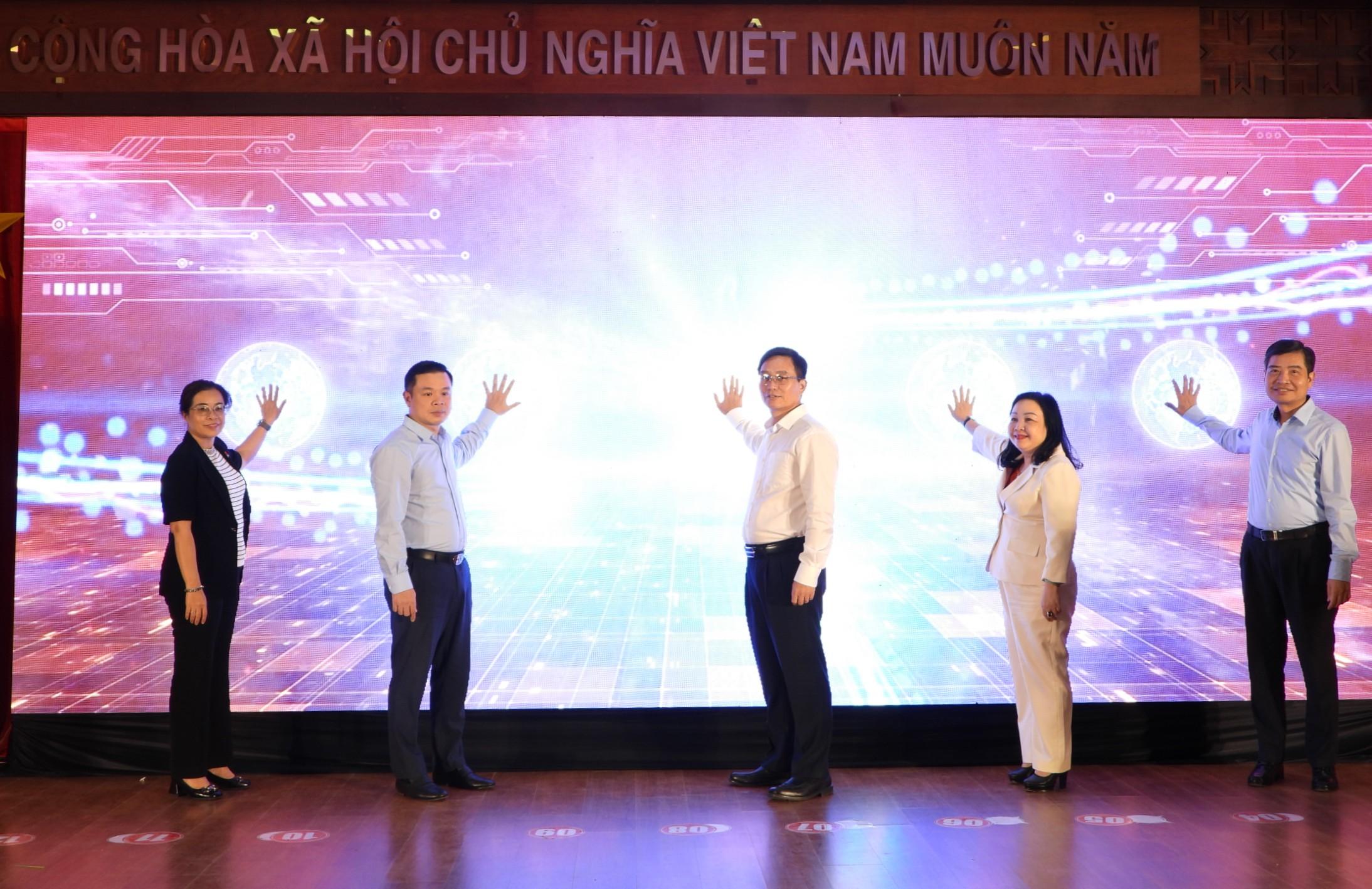 Đắk Lắk ứng dụng AI hỗ trợ người dân tra cứu thông tin, nộp hồ sơ- Ảnh 1.
