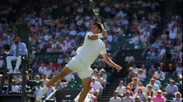 Wimbledon 2025 dùng AI thay thế trọng tài biên- Ảnh 3. Wimbledon 2025 dùng AI thay thế trọng tài biên- Ảnh 3.