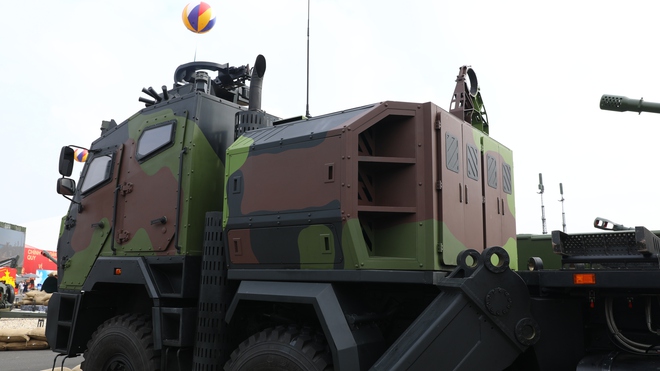 Lộ diện khí tài quân sự "bí ẩn" tại công trình top 10 thế giới: Là pháo mặt đất hạng nặng "made by Vietnam"- Ảnh 4.