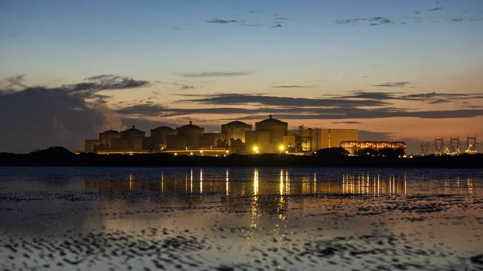 Sự cố khó lường khiến nhà máy điện hạt nhân 5,4 GW phải đóng cửa - Ảnh 1.