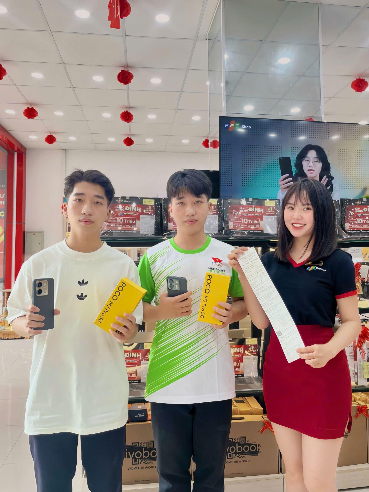 Tân sinh viên được giảm thêm 3% khi mua điện thoại tại FPT Shop- Ảnh 3.