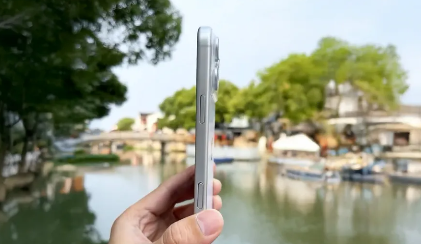 screenshot-2025-08-20-114943-17556687266001573061236 iPhone 17 Pro có thể trở thành mẫu máy khó bán nhất từ trước đến nay - Ảnh 1.