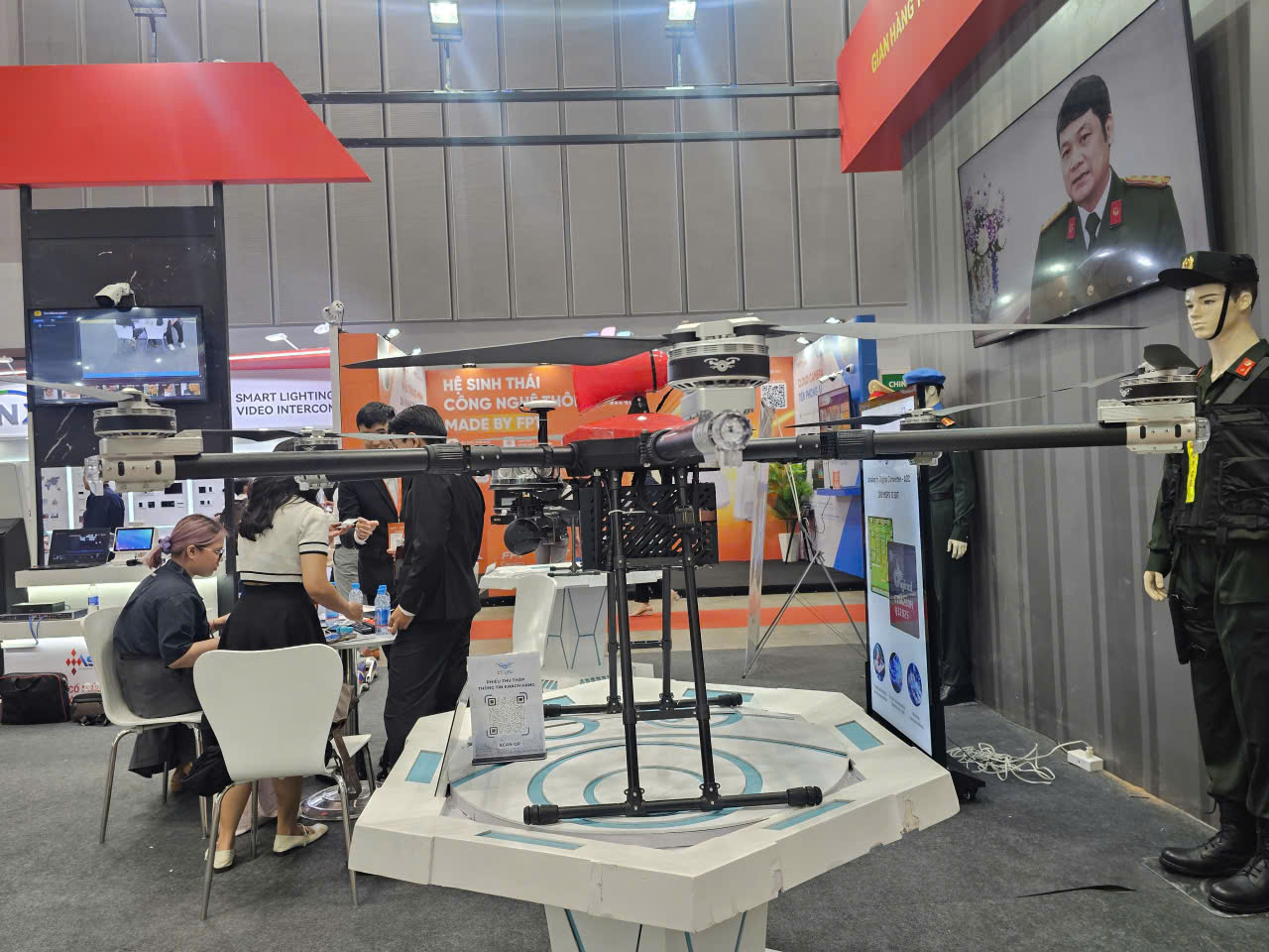 Cận cảnh những UAV do Việt Nam chế tạo- Ảnh 4.