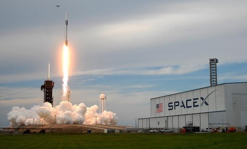 SpaceX của tỷ phú Elon Musk chi 17 tỷ USD mở rộng mảng kết nối 5G - Ảnh 1.