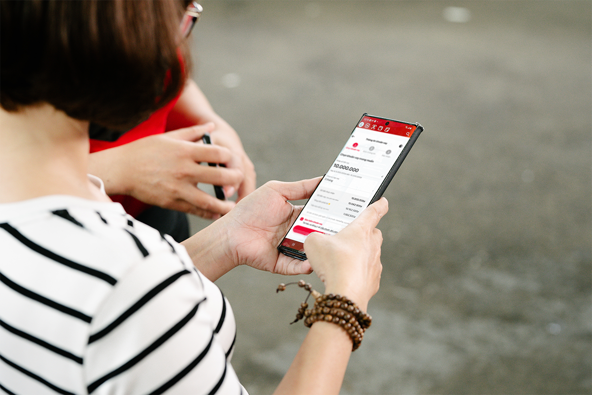 Viettel Money vs HDBank: "Phổ cập" và "đột phá", ai xứng đáng lên ngôi ở hạng mục Hệ sinh thái tài chính?- Ảnh 2.