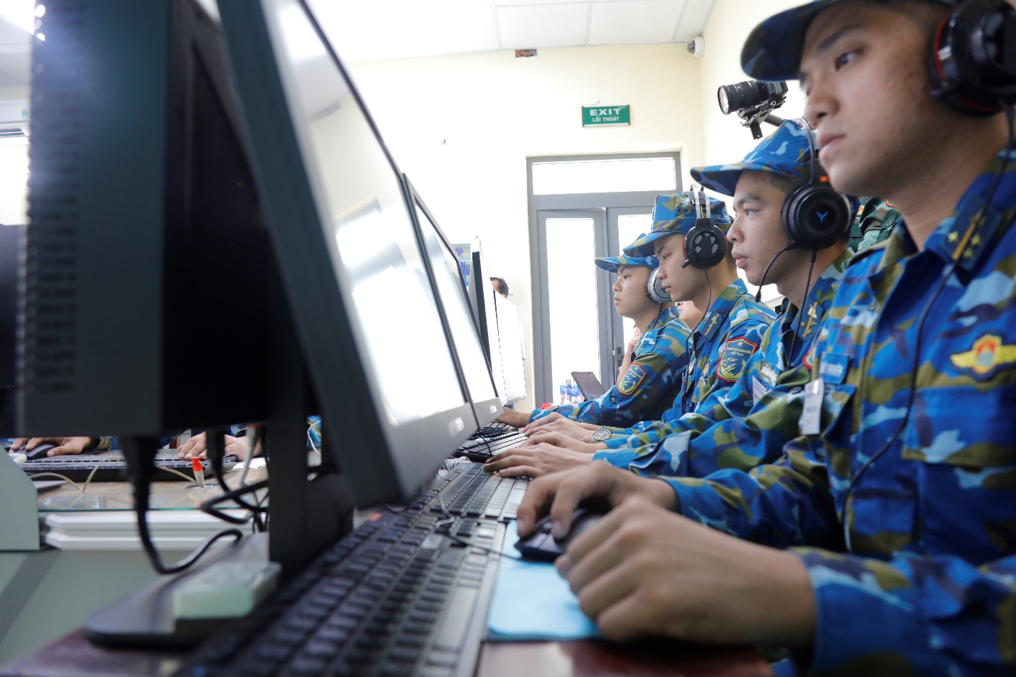 Hệ thống Viettel thay thế chỉ huy điều hành tác chiến thủ công trong tập trận tên lửa phòng không- Ảnh 2.