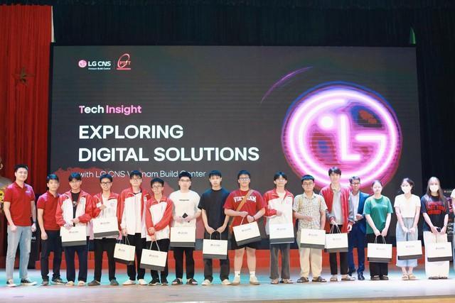 Tech Insight 2025: LG CNS Vietnam Build Center tiên phong trong đổi mới công nghệ số và phát triển nhân tài- Ảnh 3. Tech Insight 2025: LG CNS Vietnam Build Center tiên phong trong đổi mới công nghệ số và phát triển nhân tài- Ảnh 3.