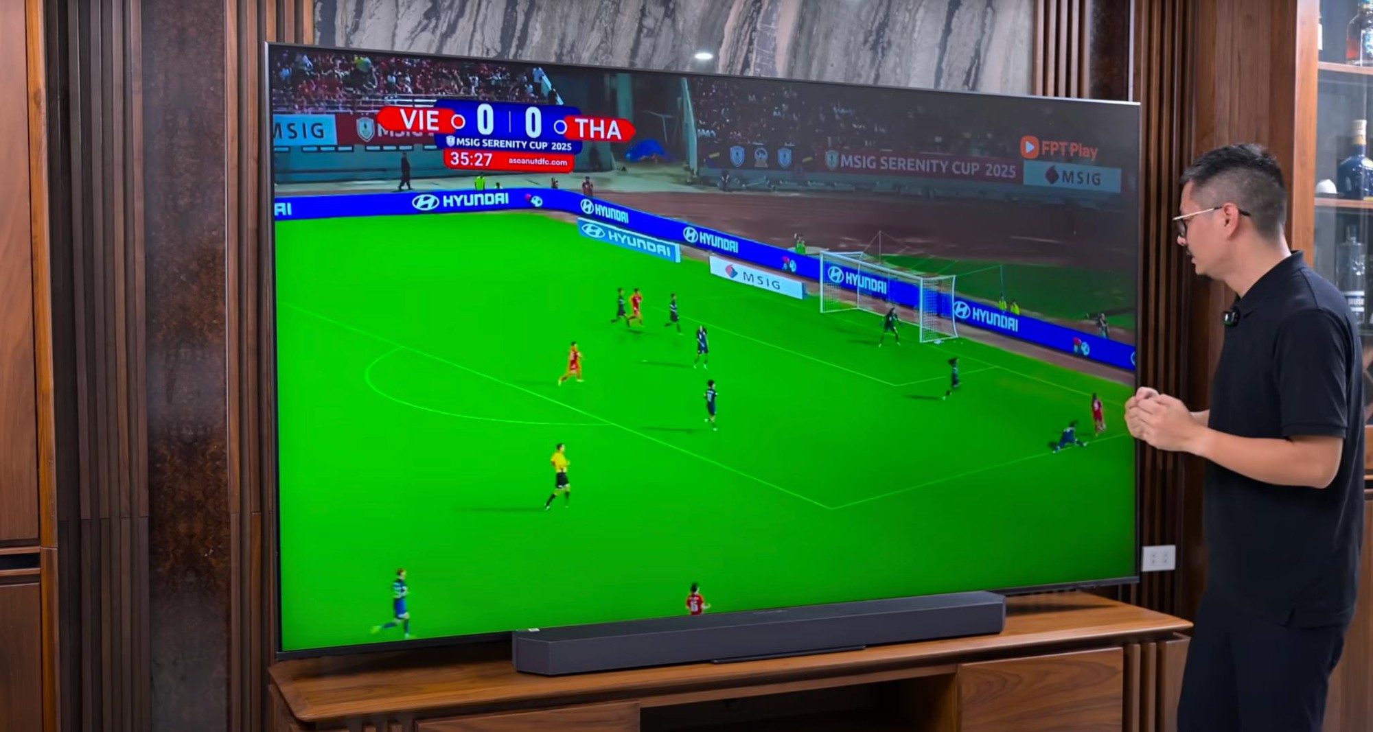 Samsung ghi điểm trên mọi mặt trận, khẳng định đẳng cấp ông hoàng TV toàn cầu- Ảnh 3. Samsung ghi điểm trên mọi mặt trận, khẳng định đẳng cấp ông hoàng TV toàn cầu- Ảnh 3.