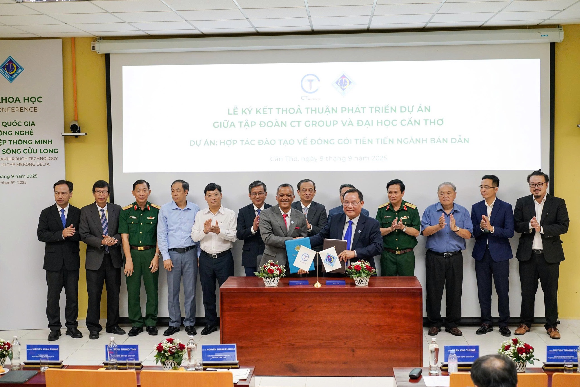 Thủ phủ nông nghiệp lớn nhất Việt Nam sẽ có Trung tâm UAV- Robot nông nghiệp, trường đào tạo phi công UAV- Ảnh 2.