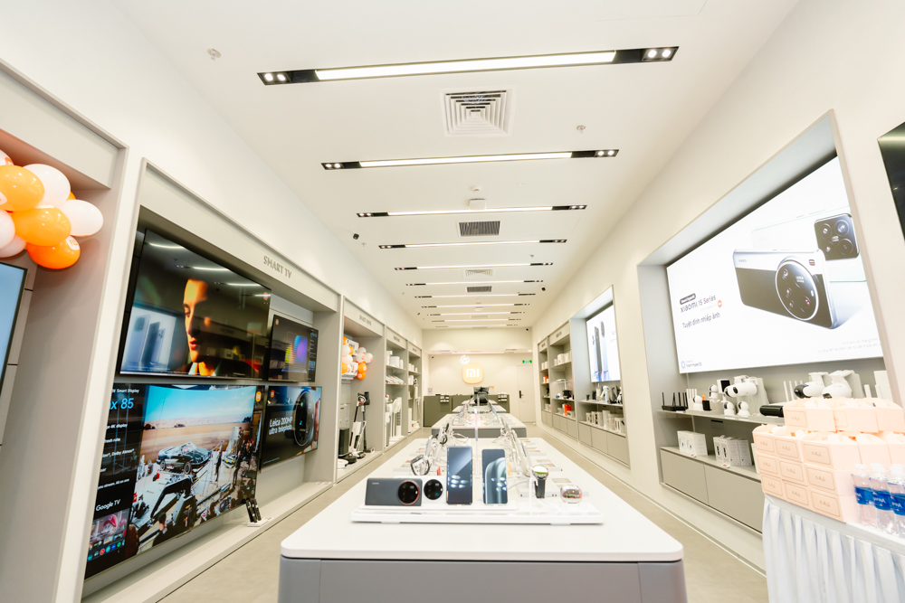 Xiaomi mở cửa hàng đầu tiên tại Việt Nam, tung loạt ưu đãi sốc dịp khai trương- Ảnh 3.