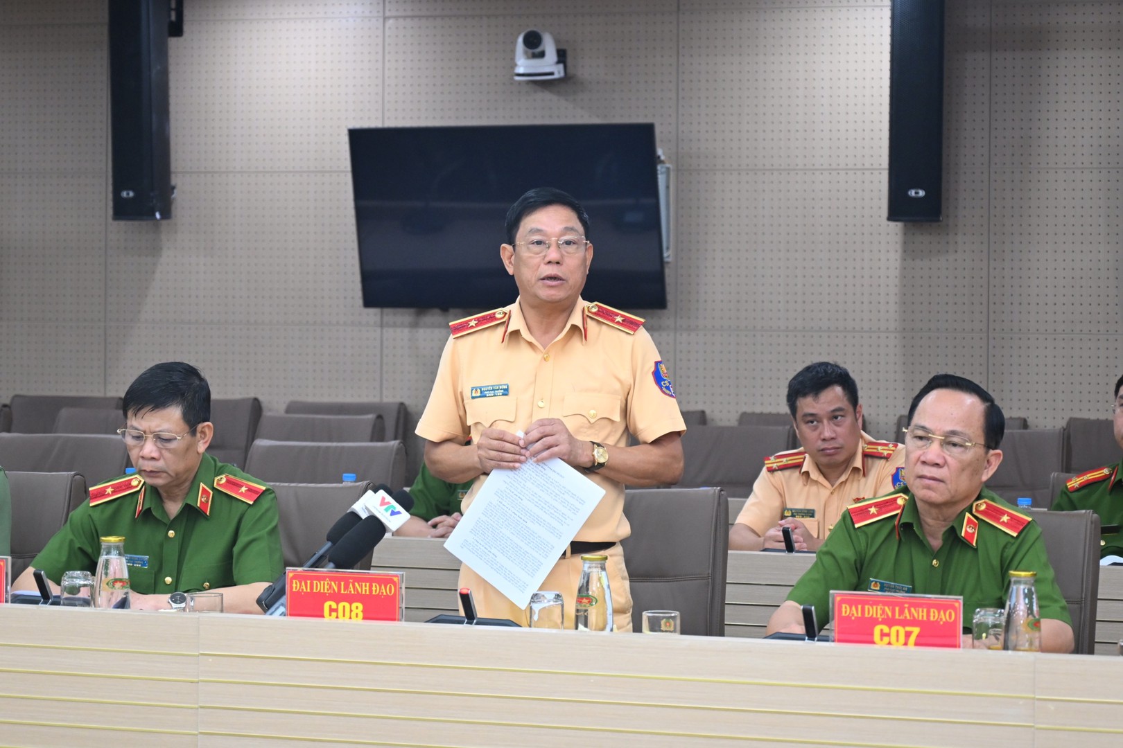 Cục CSGT nêu khó khăn trong việc xử phạt qua camera AI- Ảnh 1.