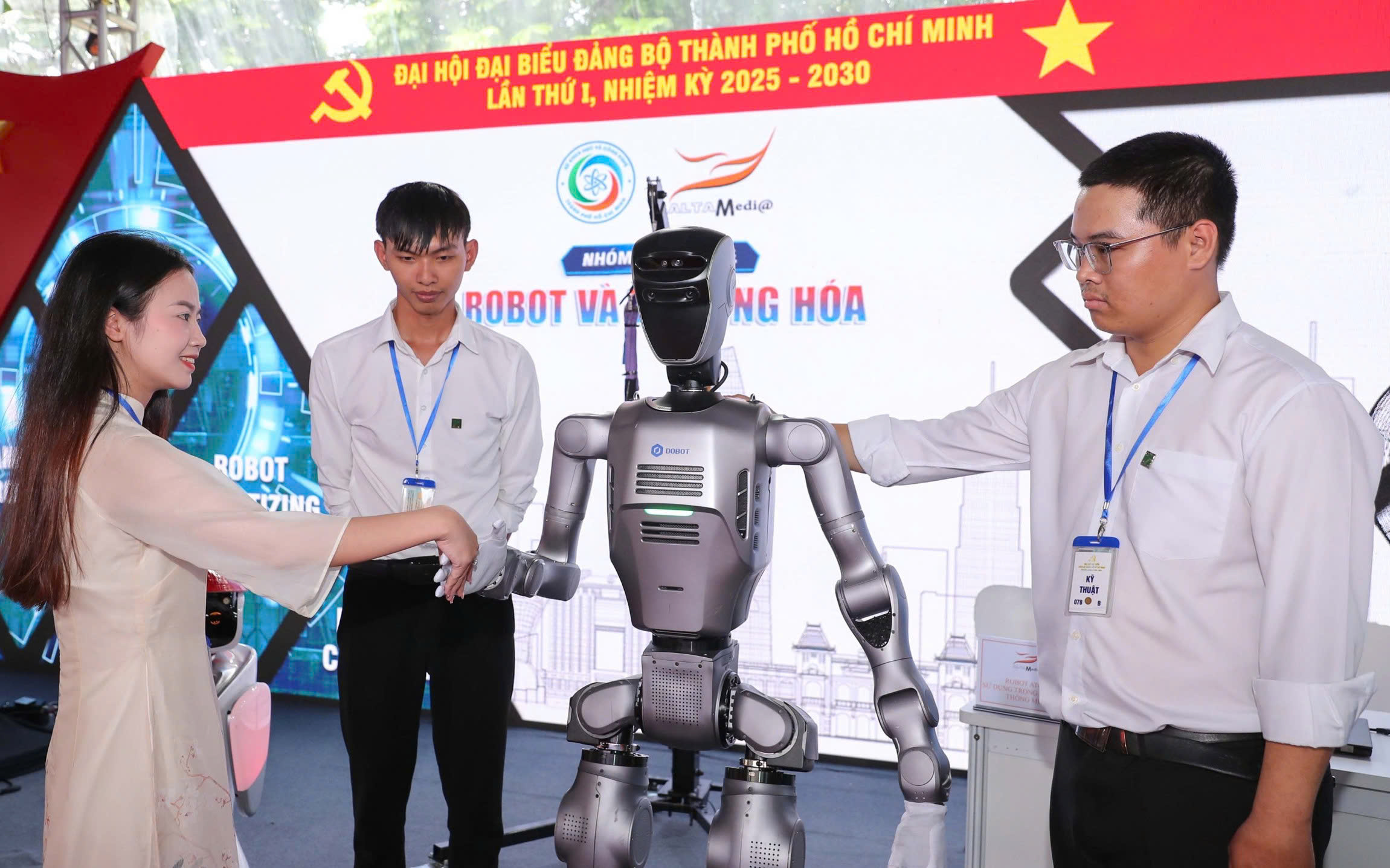 Đưa TP HCM thành đô thị công nghệ cao - Ảnh 1.