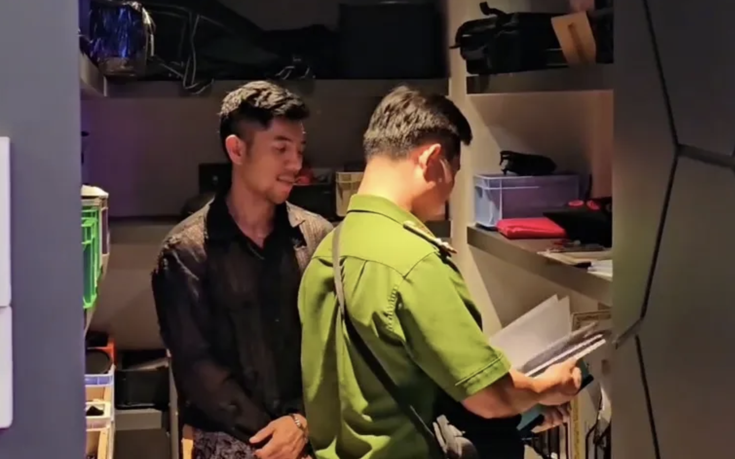 Ca sĩ Lương Bằng Quang bất ngờ khóc và tiết lộ những lời cuối cùng của Ngân 98 trước khi bị bắt - Ảnh 2.