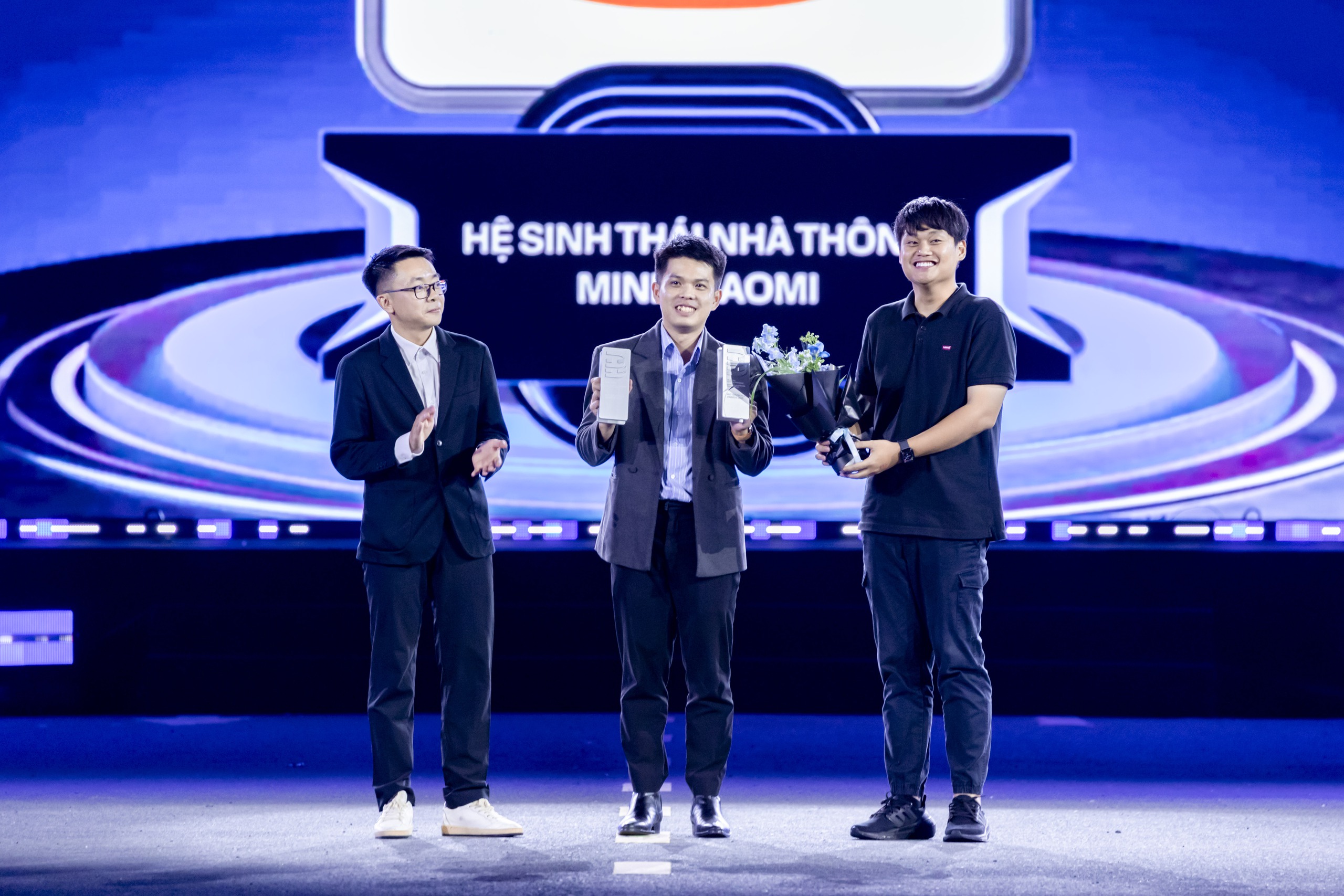 Những khoảnh khắc ấn tượng tại lễ trao giải Better Choice Awards 2025: Bữa tiệc thị giác đầy màu sắc của nghệ thuật và công nghệ- Ảnh 22. Những khoảnh khắc ấn tượng tại lễ trao giải Better Choice Awards 2025: Bữa tiệc thị giác đầy màu sắc của nghệ thuật và công nghệ- Ảnh 22.