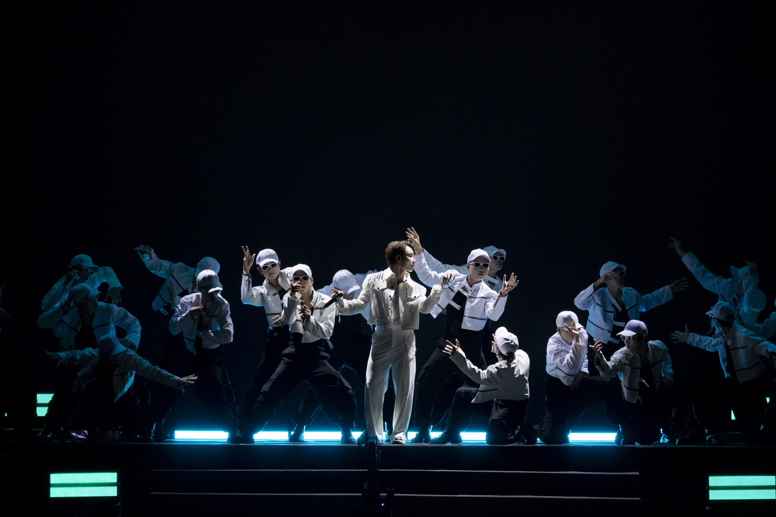 Những khoảnh khắc ấn tượng tại lễ trao giải Better Choice Awards 2025: Bữa tiệc thị giác đầy màu sắc của nghệ thuật và công nghệ- Ảnh 38. Những khoảnh khắc ấn tượng tại lễ trao giải Better Choice Awards 2025: Bữa tiệc thị giác đầy màu sắc của nghệ thuật và công nghệ- Ảnh 38.