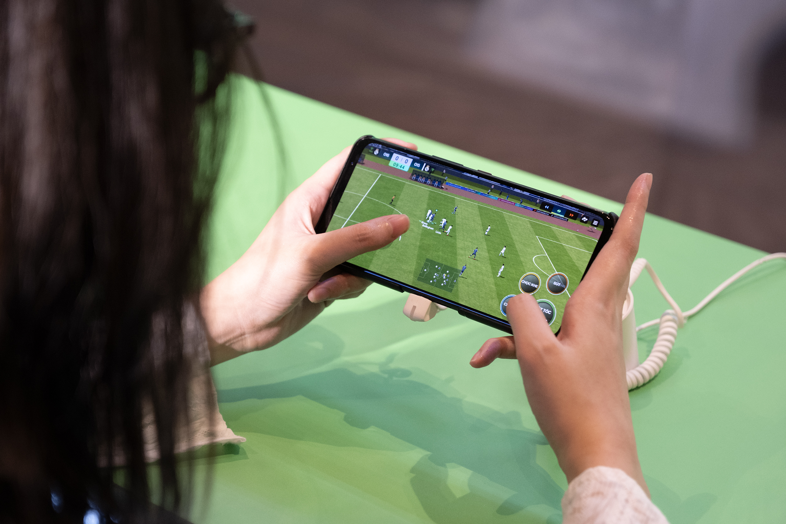 FC Mobile Việt Nam ra mắt hoành tráng: Văn Toàn đối đầu Văn Hậu trên sân cỏ "ảo" đầy lôi cuốn- Ảnh 8. FC Mobile Việt Nam ra mắt hoành tráng: Văn Toàn đối đầu Văn Hậu trên sân cỏ "ảo" đầy lôi cuốn- Ảnh 8.