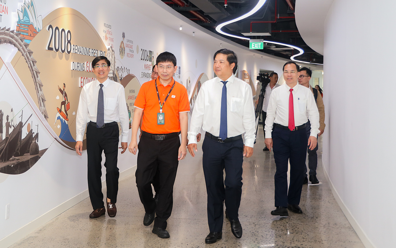 Bí thư Đà Nẵng khẳng định đồng hành cùng doanh nghiệp trẻ và công nghiệp bán dẫn- Ảnh 1.