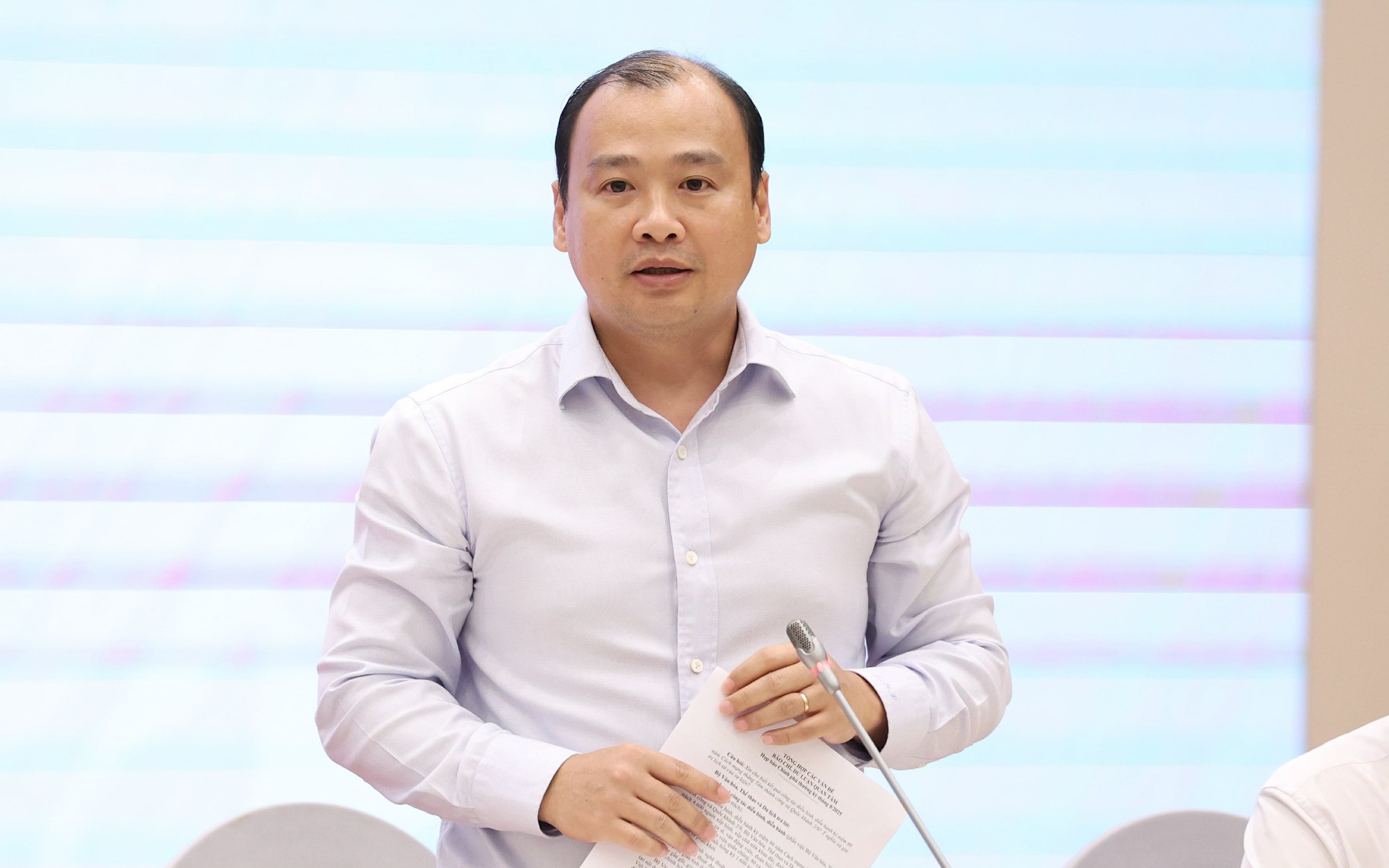 Lộ diện quán quân cuộc thi sáng tạo video “Việt Nam: Đi để yêu!” - Ảnh 1.