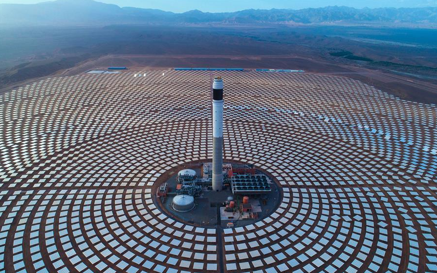 Tham vọng đưa điện mặt trời qua Đại Tây Dương tới cường quốc châu Âu- Ảnh 1.