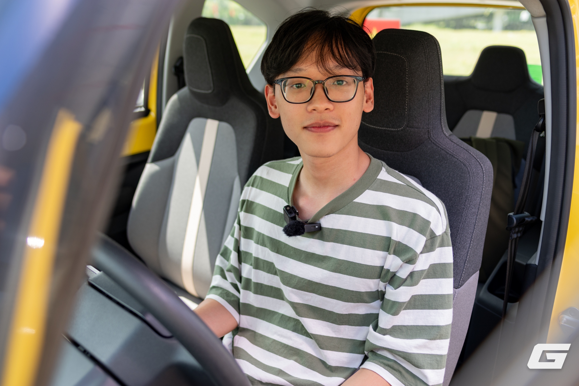 Chuyển đổi xanh ngay từ chiếc ô tô đầu tiên: Người trẻ háo hức chào đón xe điện- Ảnh 2.