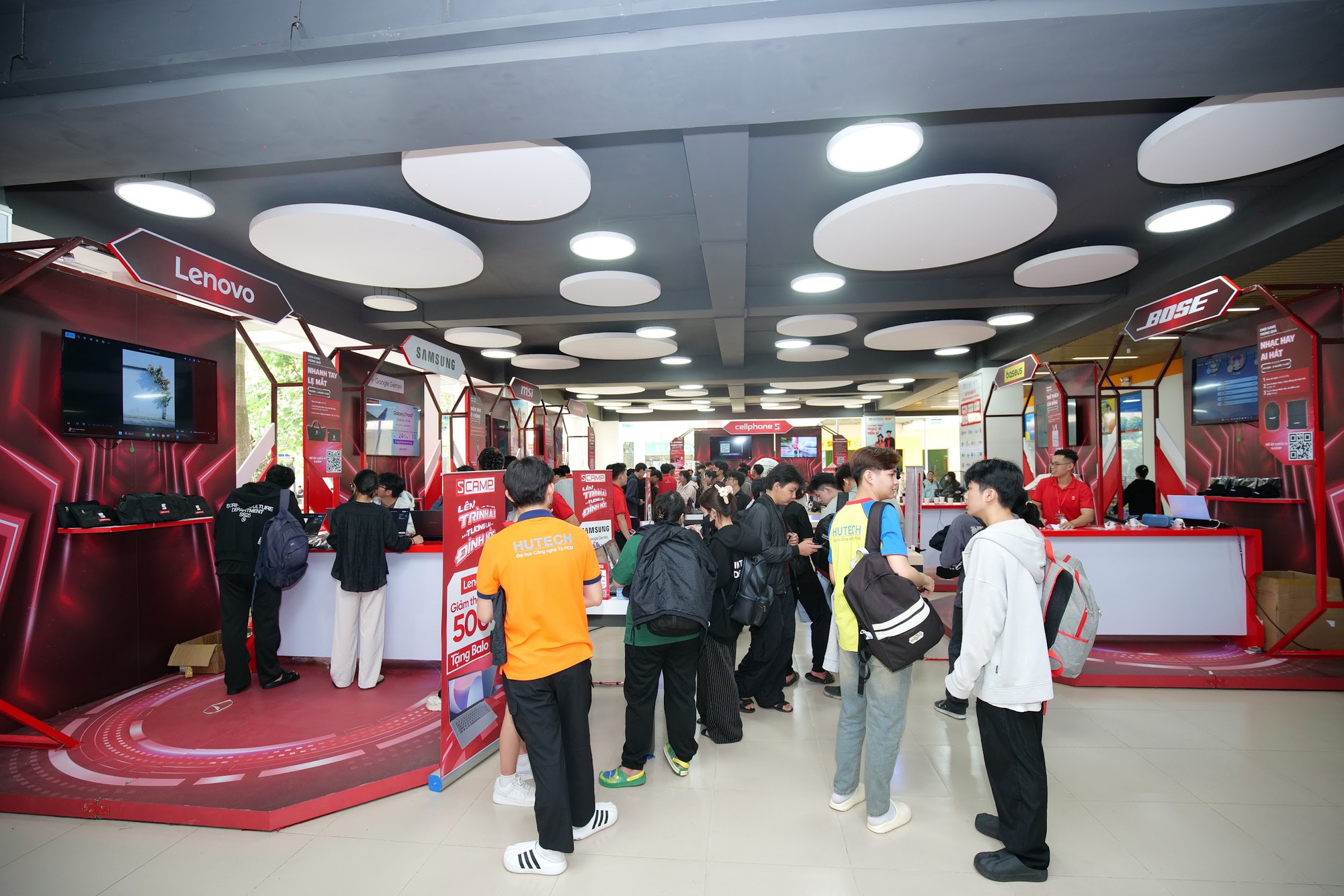 Chuỗi hoạt động S-Camp 2025 diễn ra tại gần 30 trường Đại học- Ảnh 1.