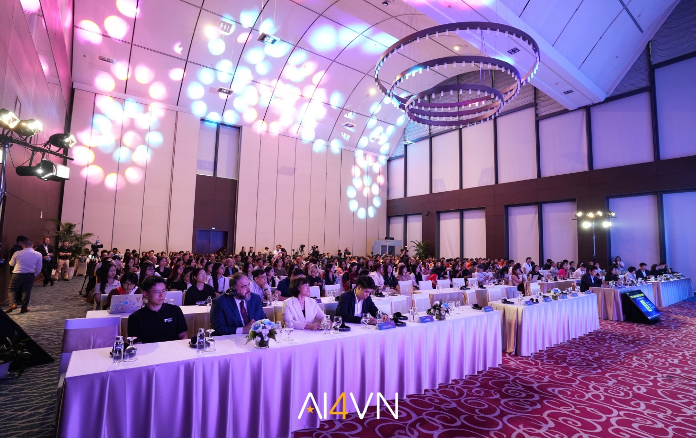 Trường Đại học Anh Quốc Việt Nam được vinh danh đơn vị ứng dụng AI xuất sắc- Ảnh 2.