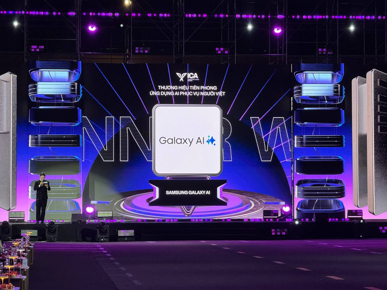 Giúp người Việt Nam gần hơn với trí tuệ nhân tạo, Galaxy AI xứng đáng với Giải thưởng Thương hiệu tiên phong ứng dụng AI phục vụ người Việt- Ảnh 1. Giúp người Việt Nam gần hơn với trí tuệ nhân tạo, Galaxy AI xứng đáng với Giải thưởng Thương hiệu tiên phong ứng dụng AI phục vụ người Việt- Ảnh 1.