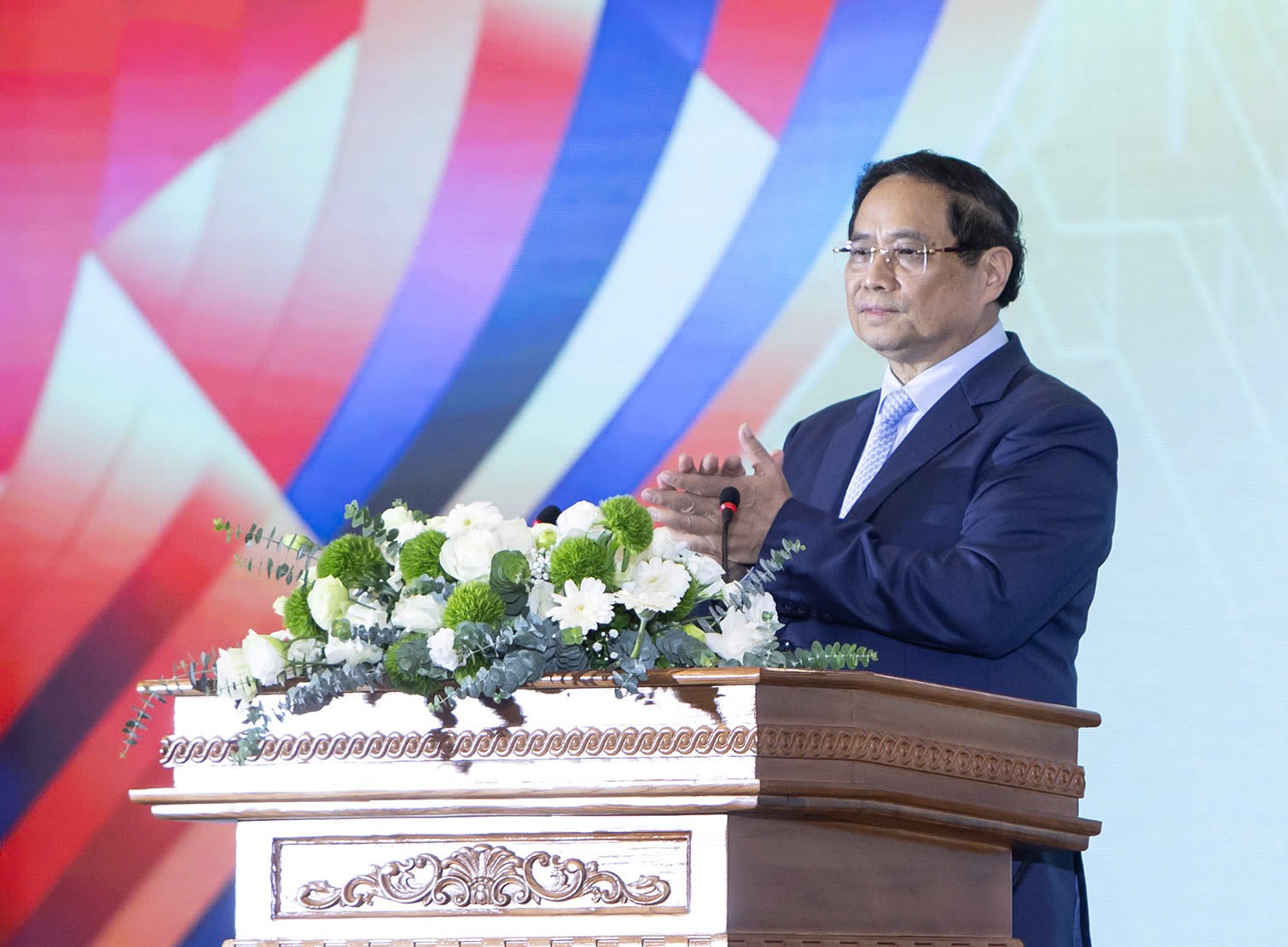 Tổng Bí thư Tô Lâm kêu gọi đổi mới sáng tạo trong công việc hằng ngày- Ảnh 3. Tổng Bí thư Tô Lâm kêu gọi đổi mới sáng tạo trong công việc hằng ngày- Ảnh 3.