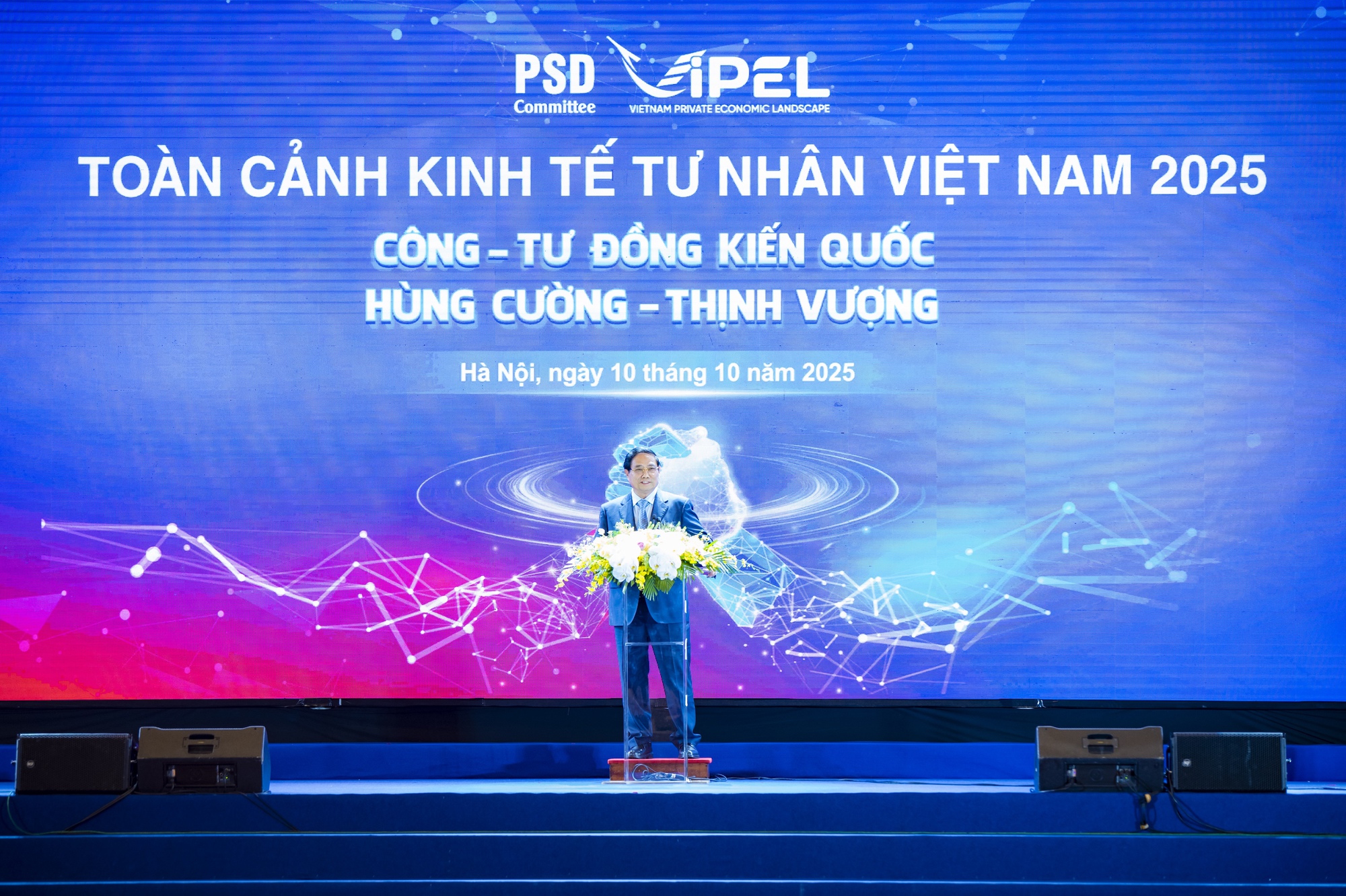 FPT kêu gọi doanh nghiệp cùng Nhà nước “kiến quốc thời mới” bằng công nghệ và hợp tác- Ảnh 2. FPT kêu gọi doanh nghiệp cùng Nhà nước “kiến quốc thời mới” bằng công nghệ và hợp tác- Ảnh 2.