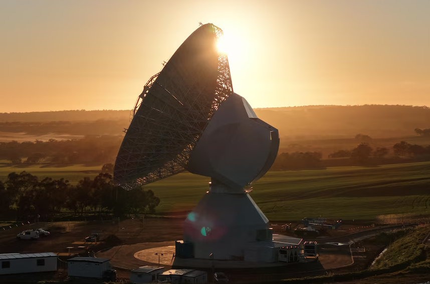 Cặp ăng-ten “siêu to khổng lồ” giúp khám phá những phần chưa biết của vũ trụ - Ảnh 4.