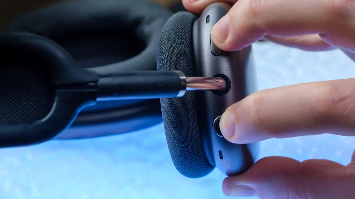 aedrfbaebweg-1762921710157-1762921710495300017219