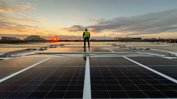 Đưa năng lượng mặt trời vươn ra biển khơi- Ảnh 4.