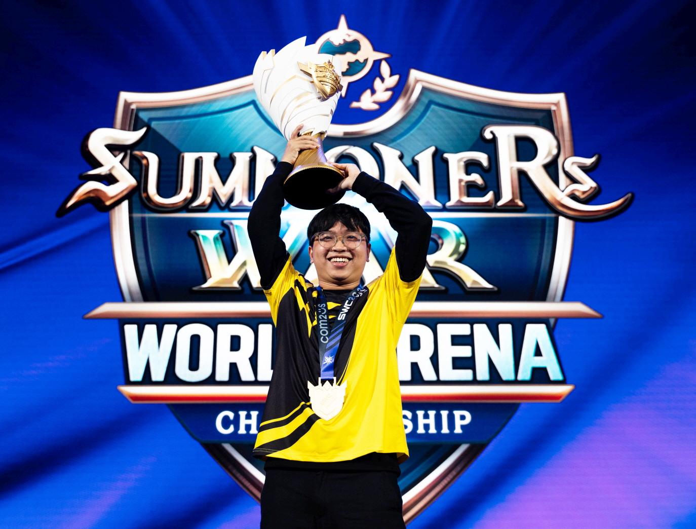 Summoners War & Nhà vô địch thế giới đến từ Việt Nam: PU - Ảnh 1. Summoners War & Nhà vô địch thế giới đến từ Việt Nam: PU - Ảnh 1.