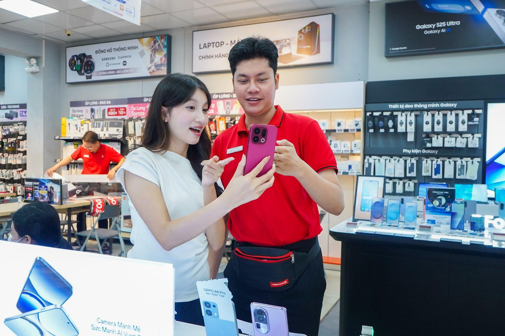CellphoneS chính thức mở bán OPPO Find X9 series, ưu đãi bộ quà tặng đến 10 triệu - Ảnh 1. CellphoneS chính thức mở bán OPPO Find X9 series, ưu đãi bộ quà tặng đến 10 triệu - Ảnh 1.