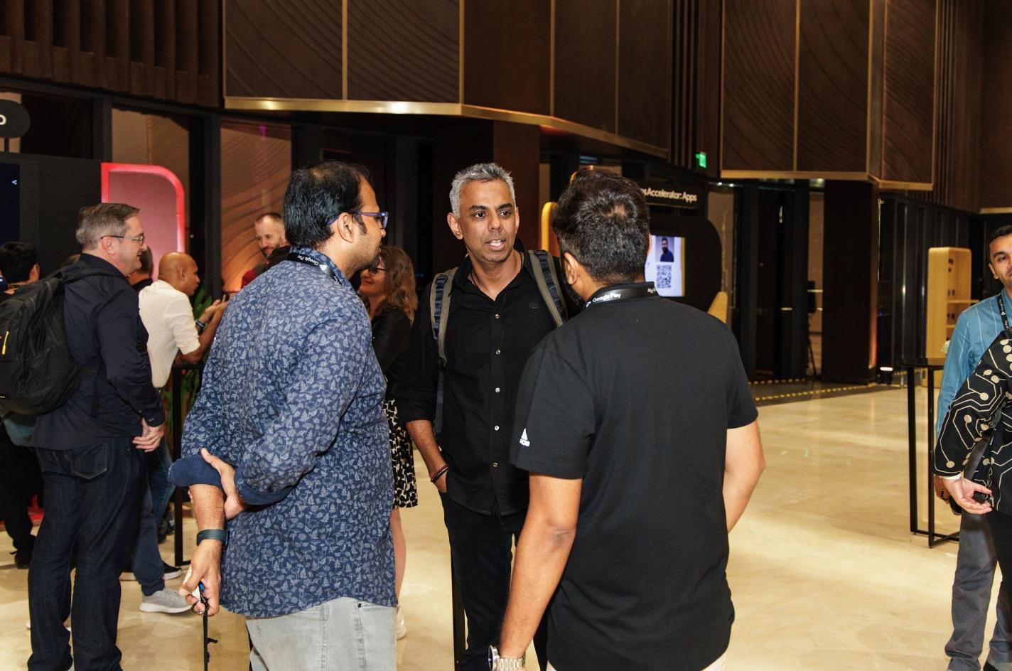 photo-1763013194582-17630131948121811225105