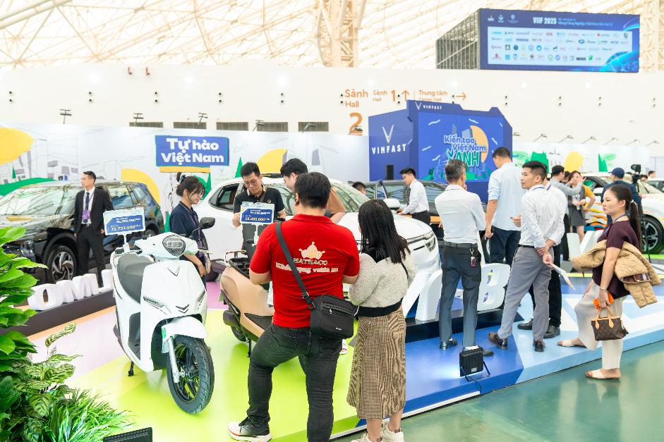 Các “ông lớn” mang gì đến Tuần lễ Công nghiệp và Công nghệ Việt Nam 2025?- Ảnh 7. Các “ông lớn” mang gì đến Tuần lễ Công nghiệp và Công nghệ Việt Nam 2025?- Ảnh 7.