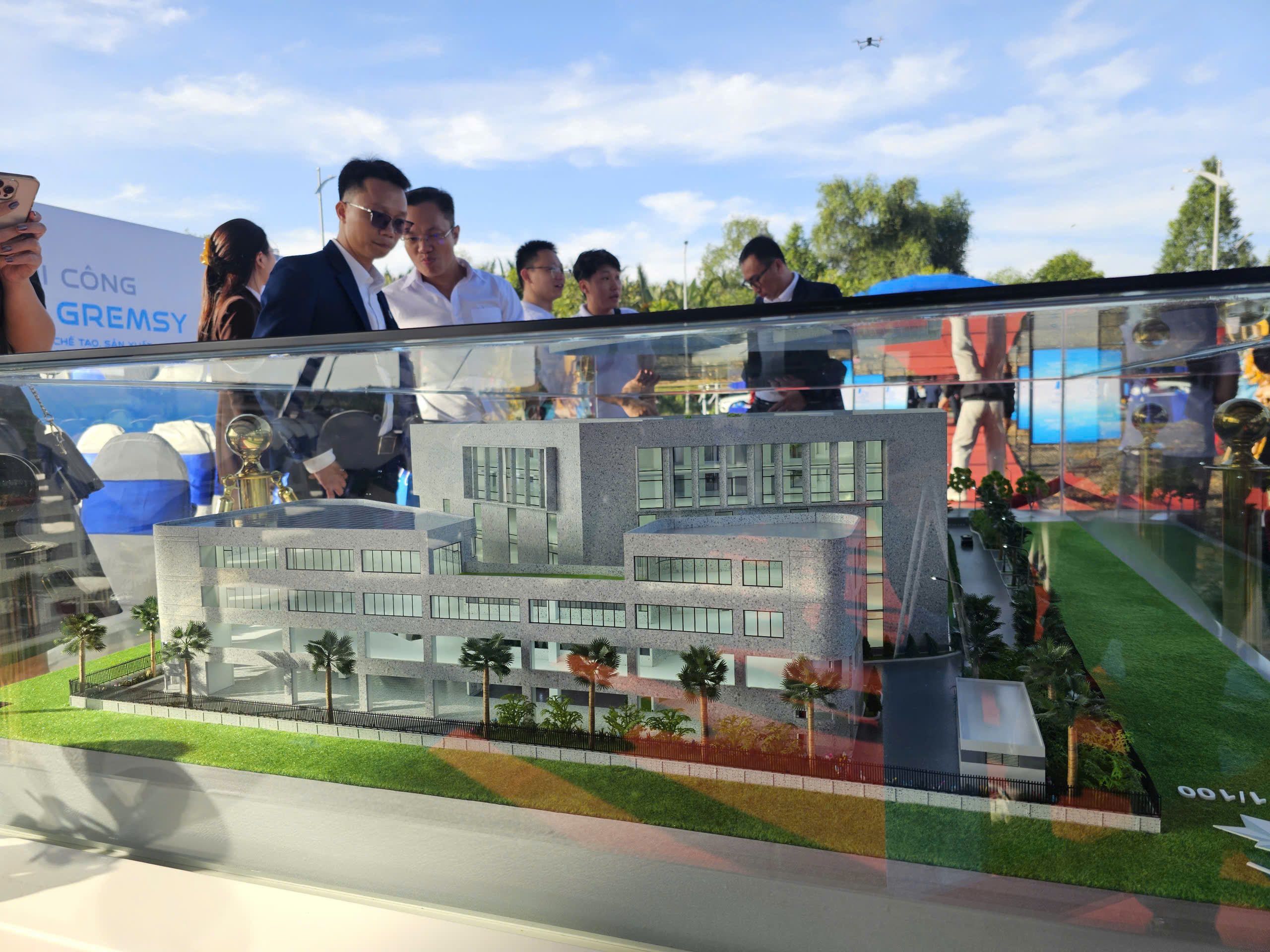 Nhà máy sản xuất thiết bị bay không người lái tại TP HCM với vốn đầu tư 550 tỉ đồng - Ảnh 8.