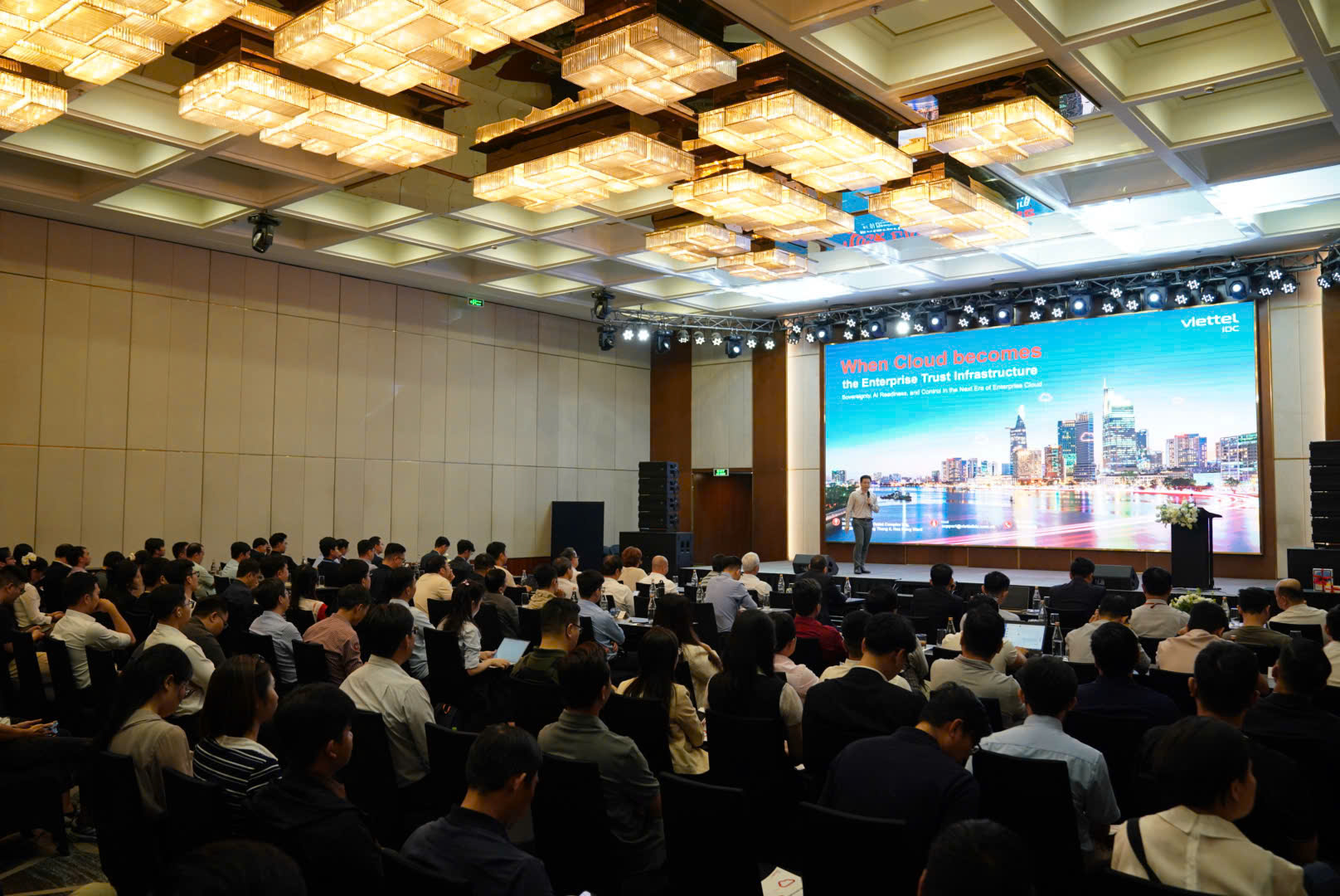 Sức mạnh công nghệ toàn cầu và bài toán hạ tầng có chủ quyền - Ảnh 2.