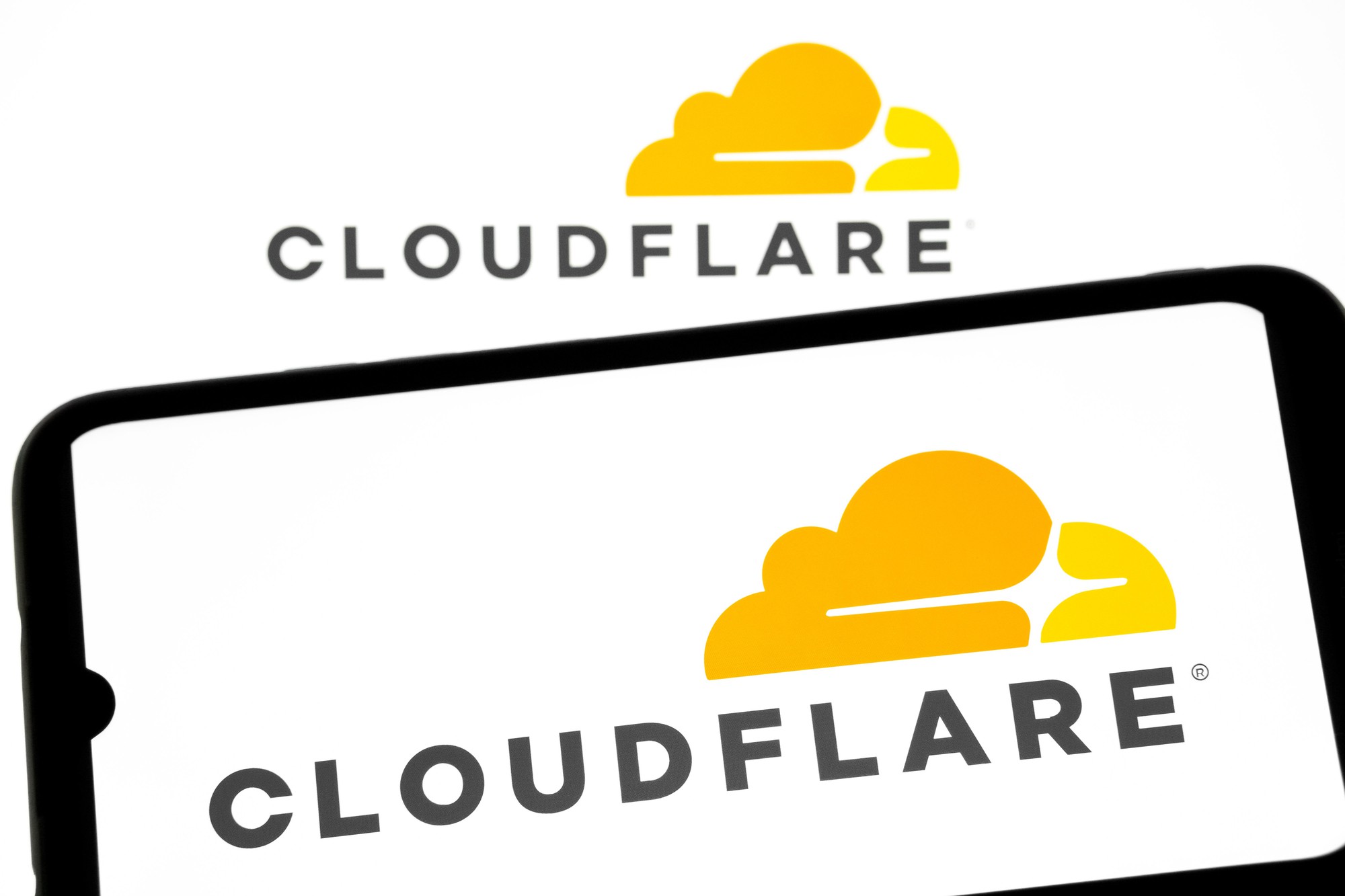 cloudflare-down-what-we-know-about-the-outage-so-far_xe6q