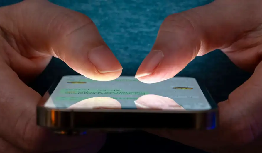 Tranh cãi với EU về quy tắc kỹ thuật số, Mỹ cảnh báo cứng rắn - Ảnh 1.