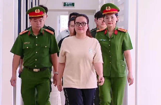 Bộ Tài chính: Tăng cường kiểm tra thuế với KOL, KOC bán hàng livestream - Ảnh 1.