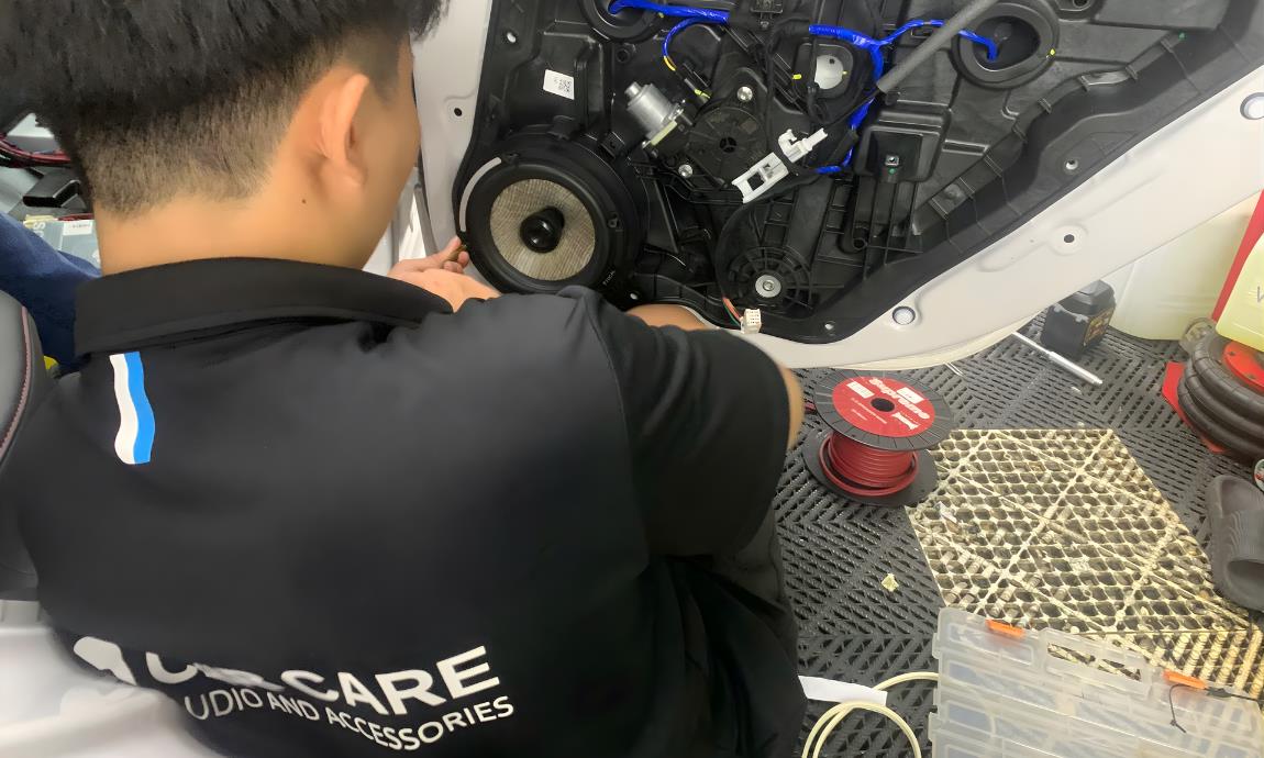 AP Car Care độ loa ô tô - Biến xe hơi thành "Sân khấu di động"- Ảnh 2.