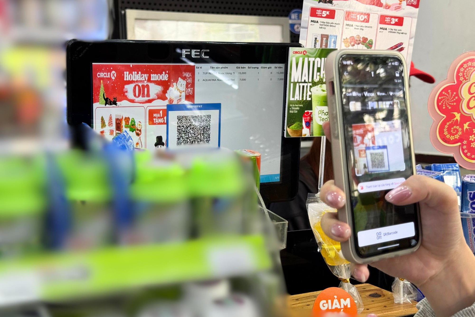 Ngân hàng liên kết với ví điện tử: Dùng sao để có lợi nhất?- Ảnh 1.