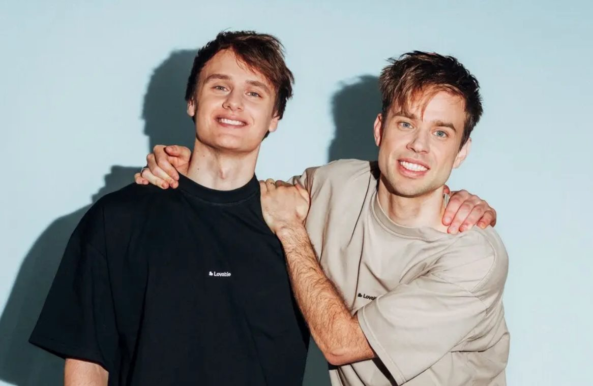 Startup gần 7 tỷ USD gây 'sôt' vì giúp người không biết lập trình cũng có thể làm phần mềm, doanh thu 200 triệu USD/năm, hiện có 320.000 khách trả phí- Ảnh 3.