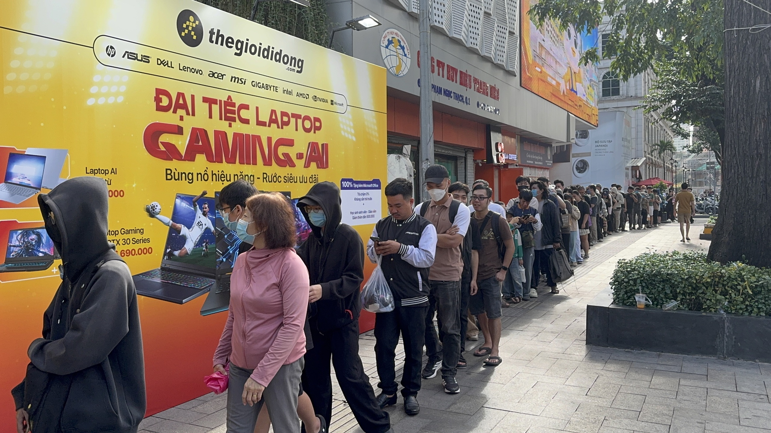 - Ảnh 1. - Ảnh 1.