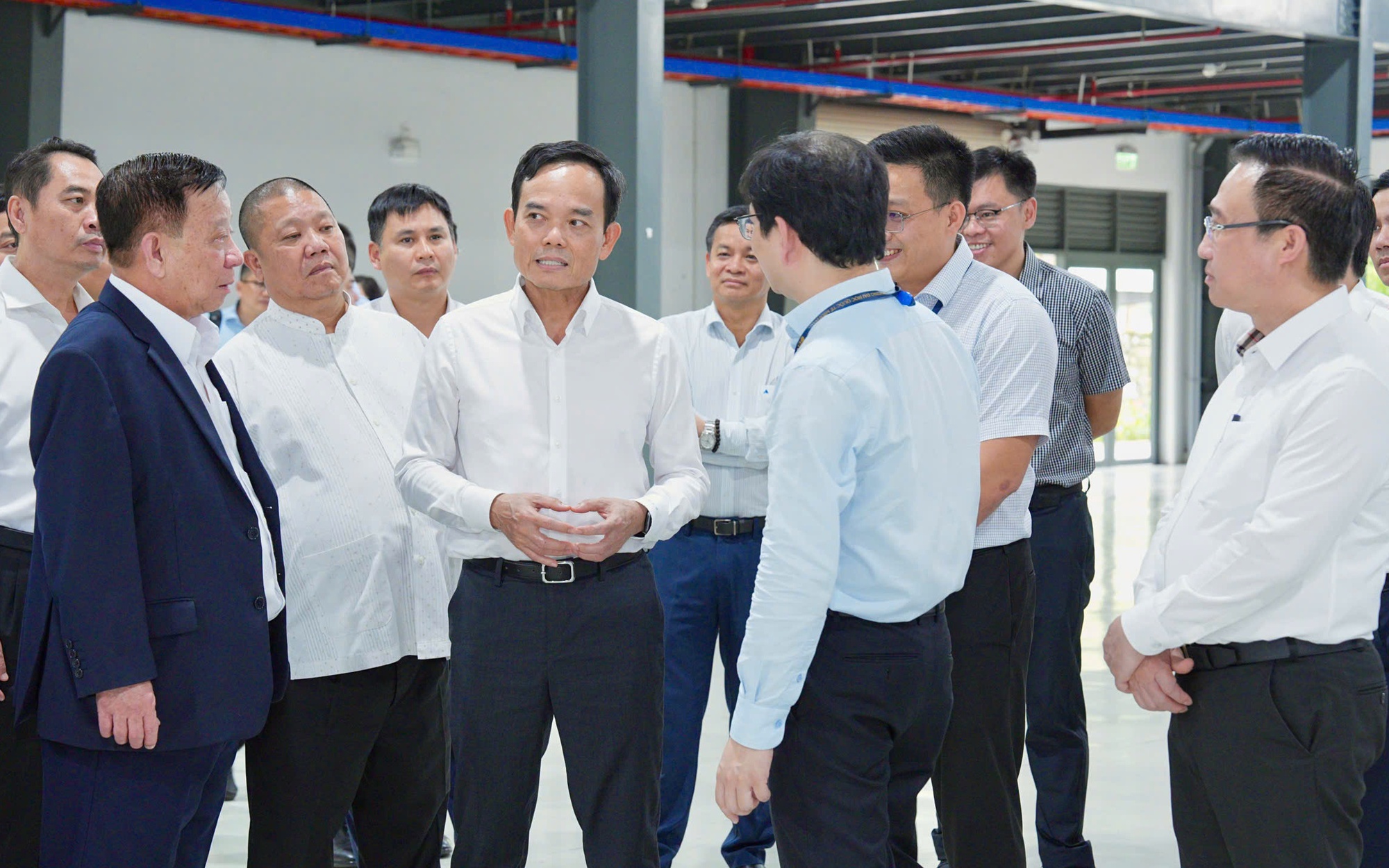 Công nghệ bước sang trang mới từ 2026: Dữ liệu, AI và ưu đãi chưa từng có - Ảnh 2.